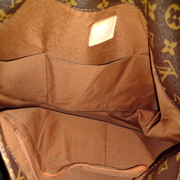 Hugh Dark Brown/Tan Hobo Style Bag - Picture 3 of 5